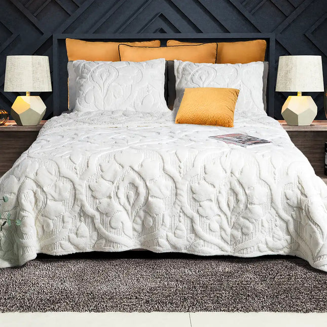 Imagen del producto Set de Edre-Cobertor Boutique Da Vinci Ivory de Regina, con diseño premium y detalles descriptivos