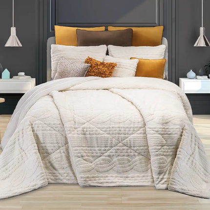 Imagen del producto Edre-Cobertor Boutique Braided de Regina, con diseño premium y detalles descriptivos