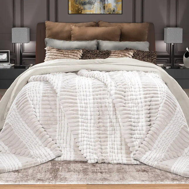 Imagen del producto Edre-Cobertor Boutique Kenny de Regina, con diseño premium y detalles descriptivos