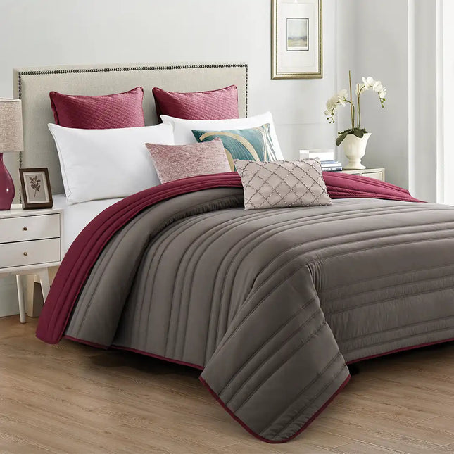 Imagen del producto Edredón Contempo Doble Vista Tandori de Regina, con diseño premium y detalles descriptivos