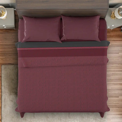 Imagen del producto Juego de Sabanas Polaris Tibet Granate de Regina, con diseño premium y detalles descriptivos