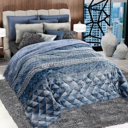 Imagen del producto Edre-Cobertor Nuvó Escala Cyan de Regina, con diseño premium y detalles descriptivos